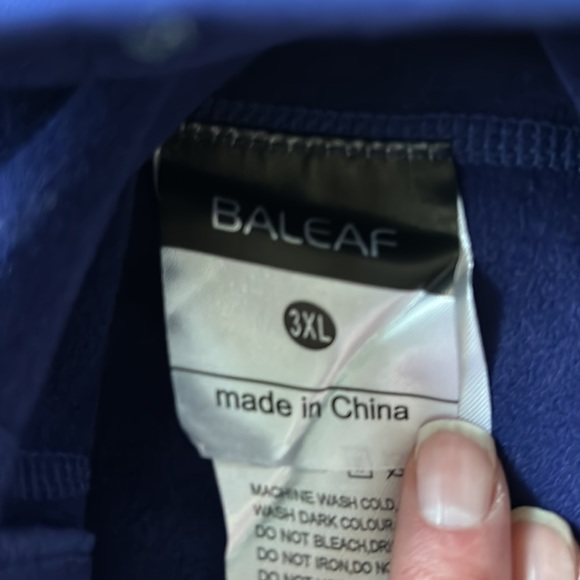 Baleaf 3/4 Zip - Picture 5 of 6